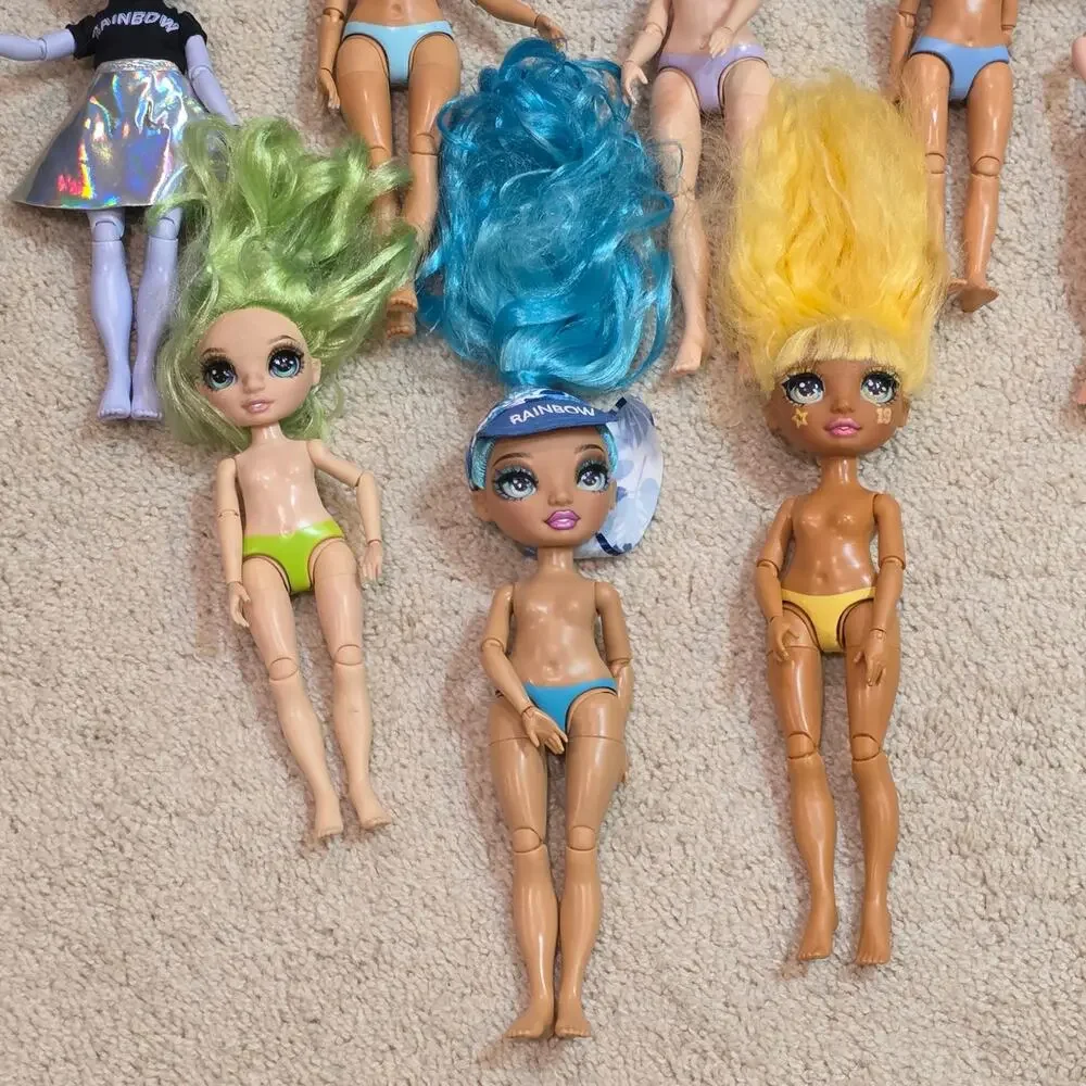 Lot of 8 Rainbow High & Shadow High Dolls - Multi-Color Hair / Articulated
